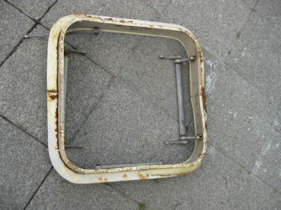 Rolnicza właz 03.jpg